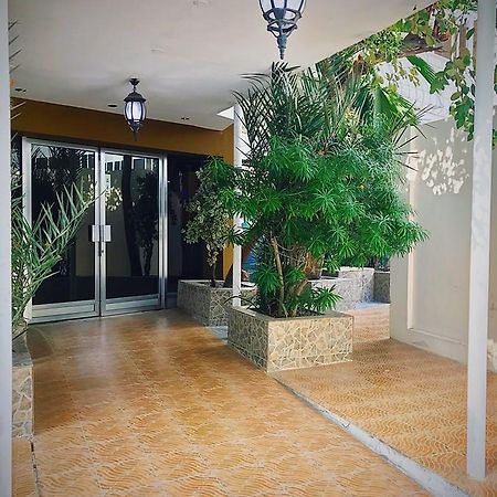 Al Hadow Hotel Muskat Eksteriør bilde